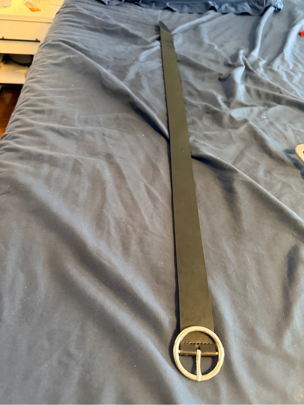 Women's Black Leather Belt with Round Silver Buckle - Picture 2 of 2